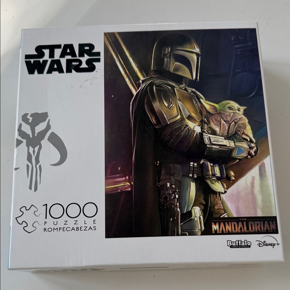 Star Wars The Mandalorian 1000 Piece Puzzle used once